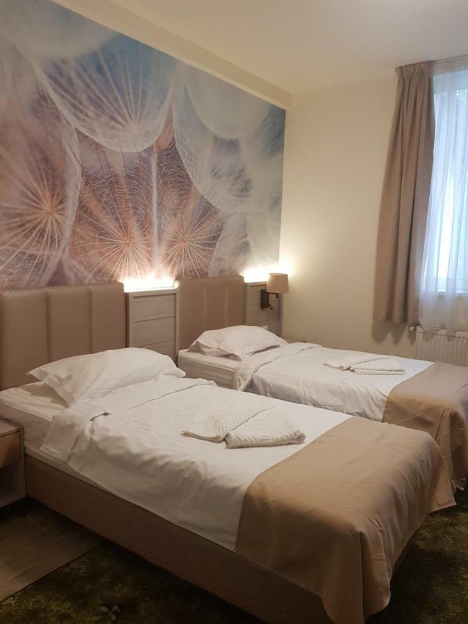 Hotel Florilor Băile Olăneşti Extérieur photo